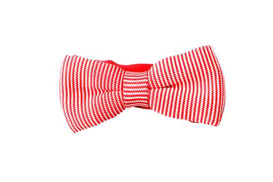Red White Crochet Bow Tie - Image 2