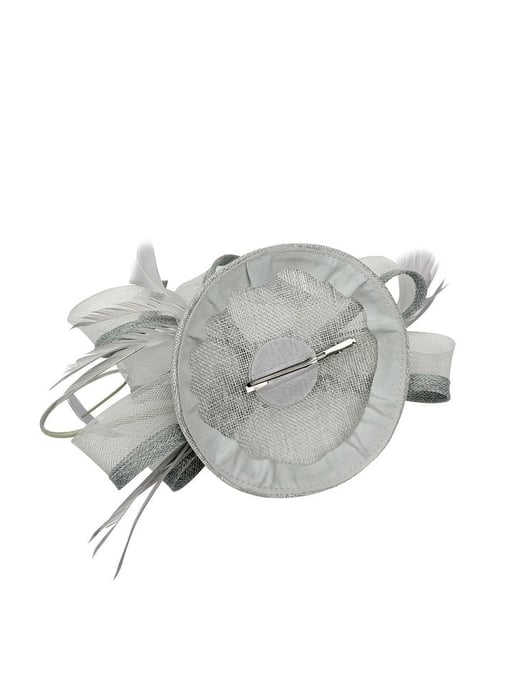 Round Pill Box Fascinator with Bow & Feathers - Image 3