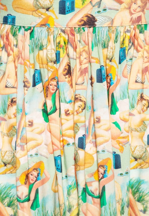Queen Kerosin Damen Swing Wickelrock mit Pin-Up All-Over-Print Pin-Up mehrfarbig - Image 4