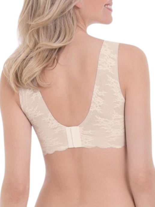 Anita Bustier - Image 2