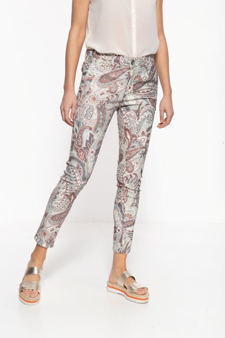 Amor, Truth & Trust Damen ATT JEANS High Waist Slim Fit Jeans mit auffälligem Paisley-Muster Ruby gemustert - Image 1