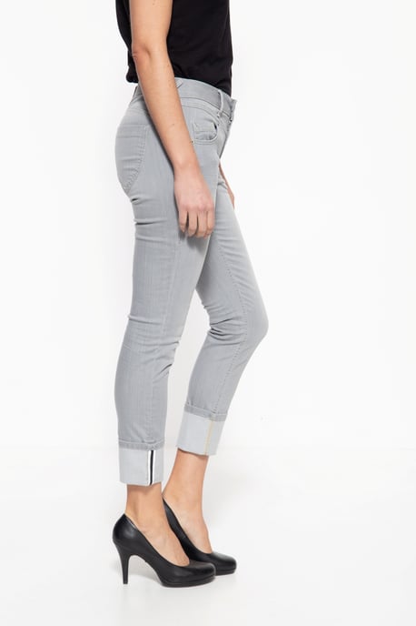 Amor, Truth & Trust Damen 7/8 Jeans mit legerem Beinaufschlag Zoe hellgrau - Image 3