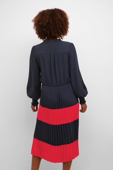 Dress Feminine Silhouette - Image 3