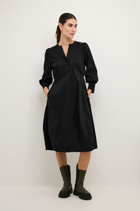 Dress Feminine Silhouette - Image 1