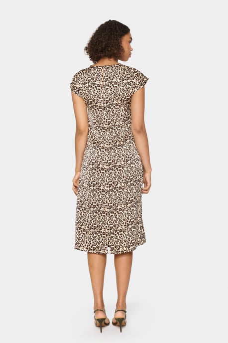 Dress Fitted - Image 2
