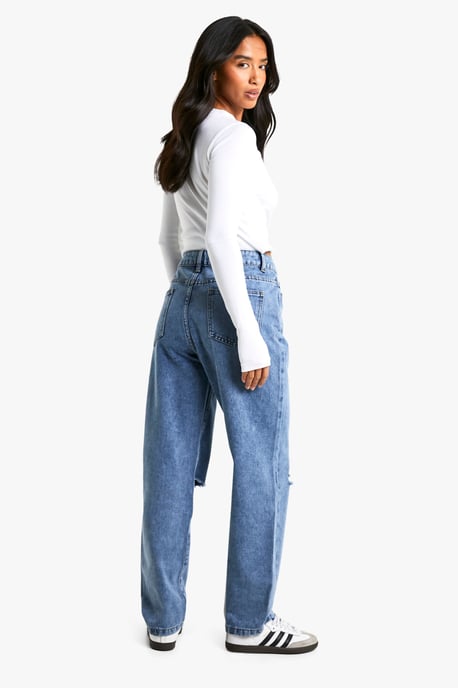 Petite High Waist Distressed Mom Jeans - Image 2