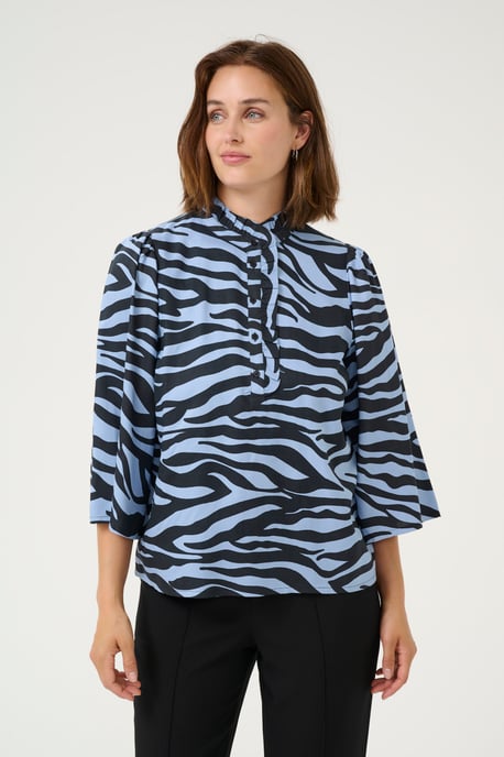 Blouse with short sleeve Regular fit Blue / Black graphic - Image 3