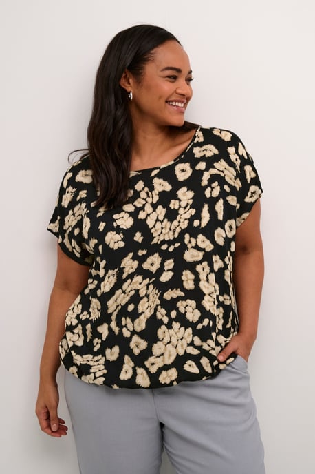 Blouse with short sleeve Loose fit Black/Sand Leo Print - Image 3