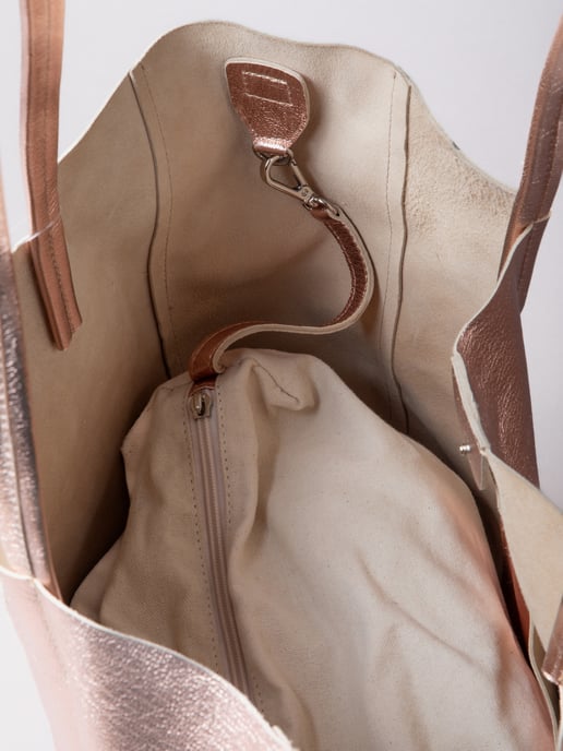Tarnly Leather Tote Bag in Rose Gold - Image 6