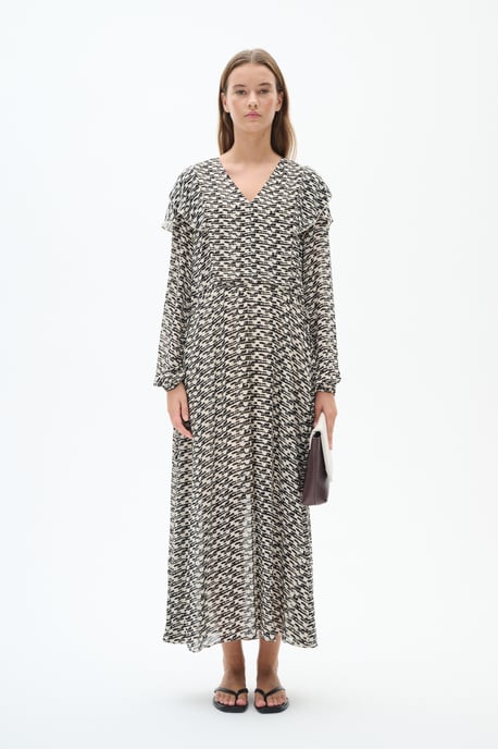 Dress Feminine Silhouette Neutral Diffused Wall - Image 4
