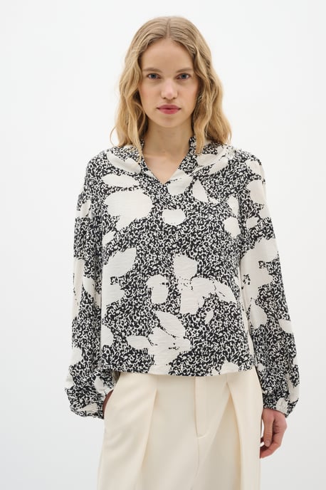 Blouse with long sleeve Relaxed fit GraphicFlower Black/PowderBeig - Image 4