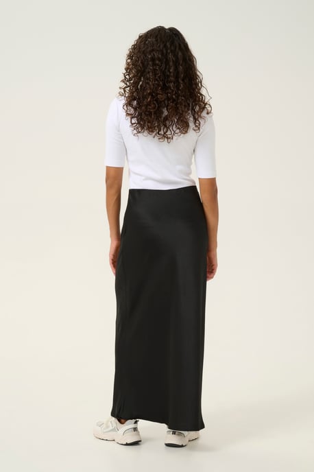 Skirt Shaped fit Black Deep - Image 4