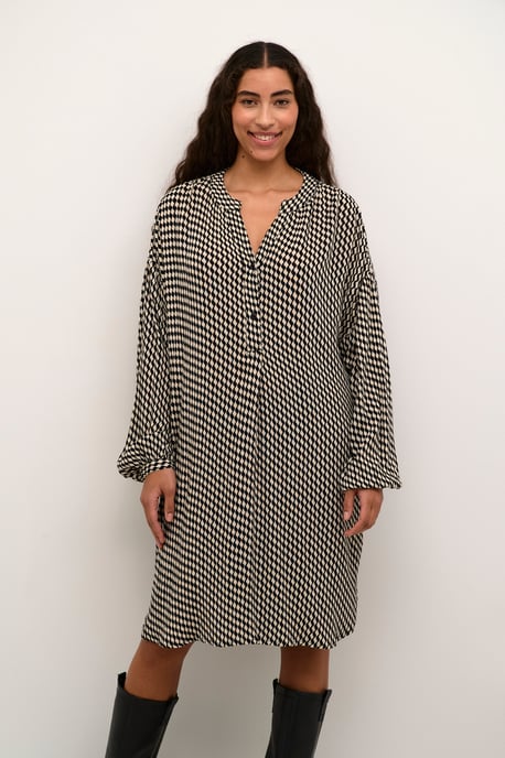 Jurk Oversize fit black white - Image 3