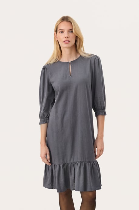 Dress Feminine Silhouette - Image 2