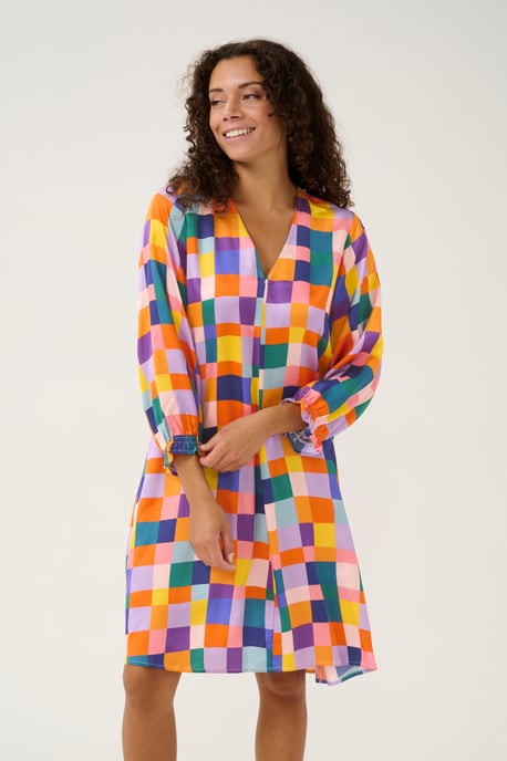 Dress Feminine Silhouette - Image 3