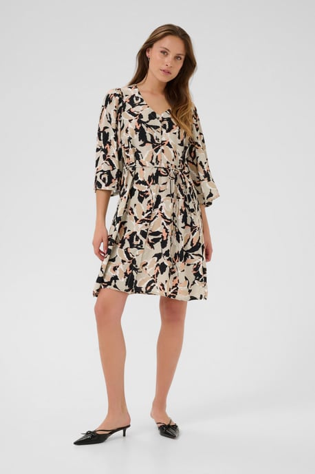 Dress Shaped fit - Image 2