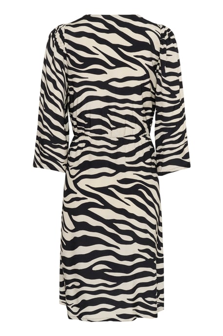 Dress Shaped fit - Image 5