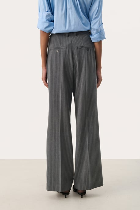 Pants Suiting Classic fit Gray Flannel Pinstripe - Image 4