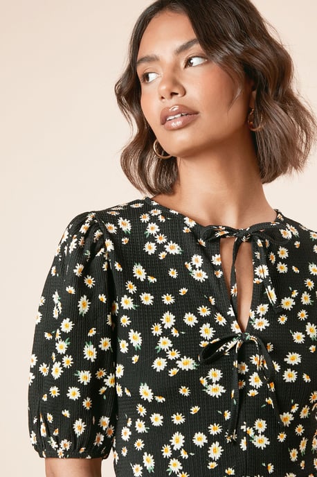 Floral Bow Tie Front Puff Sleeve Top - Image 3