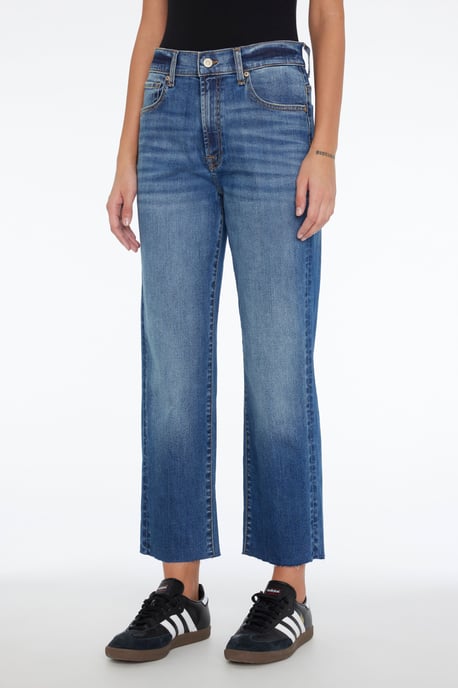 Ladies Jeans The Modern Straight Straight Fit - Image 1