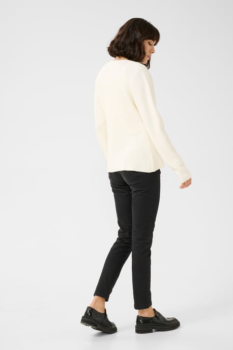 Knitted pullover Shaped fit - Image 2