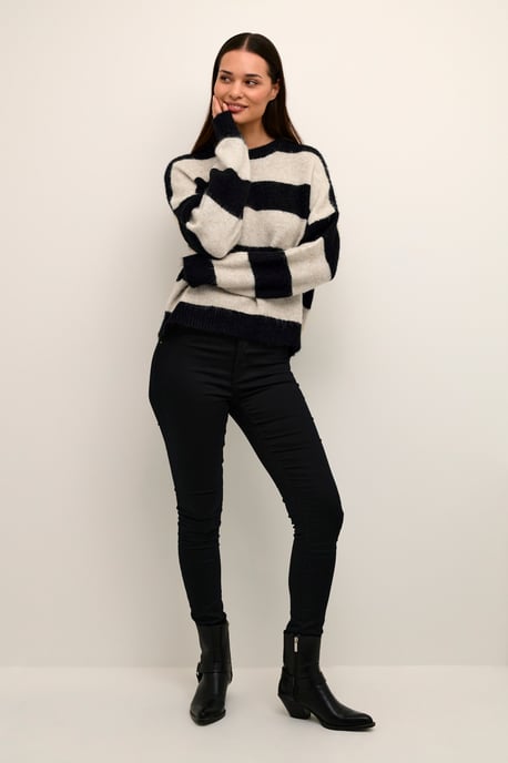 Knitted pullover Oversize fit - Image 2