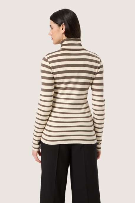 Knitted pullover Slim fit - Image 3