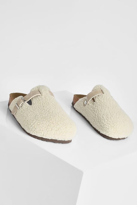 Borg Closed Toe Clog - Image 3
