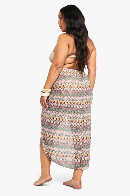 Plus Zig Zag Knitted Sarong - Image 2