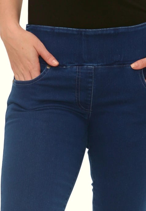 Womens Elasticated Waist Tummy Control Jeans in New Blue - Image 4