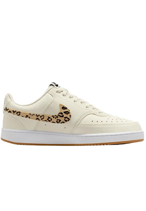 HF9552 Nike Womens Court Vision Trainers in White Leopard - Image 2