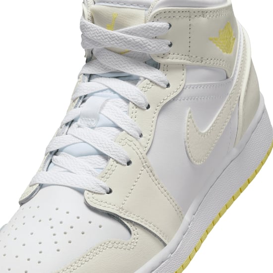 Nike Air Jordan 1 Mid (gs) White High Tops Youths - Image 3