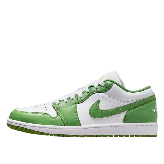 Nike Air Jordan 1 Low Se Green Trainers - Image 2