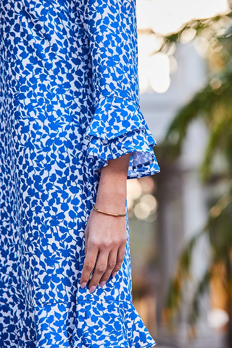 Blue Ditsy Floral Print Ruffle Hem Shift Dress - Image 4