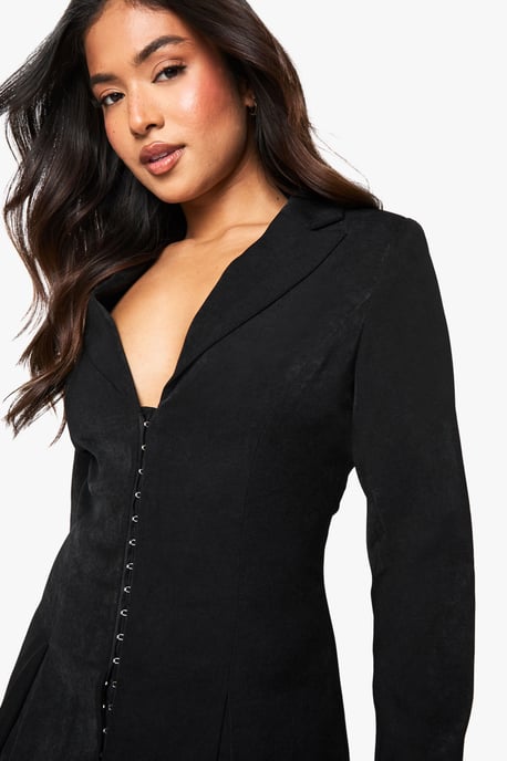 Petite Tailored Hook & Eye Detail Cinched Waist Blazer dress - Image 4