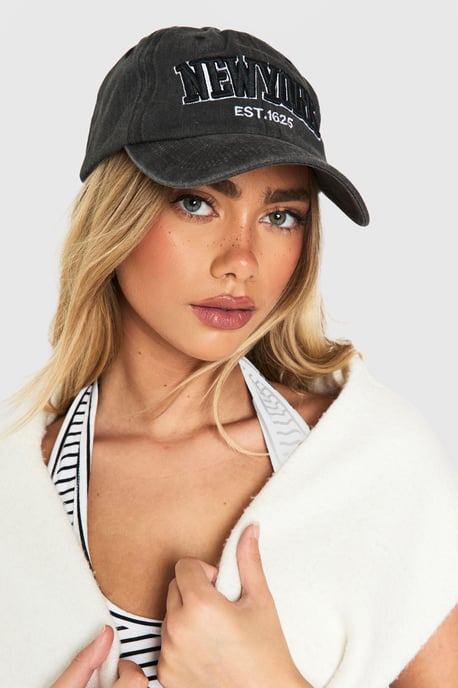 New York Slogan Cap - Image 1
