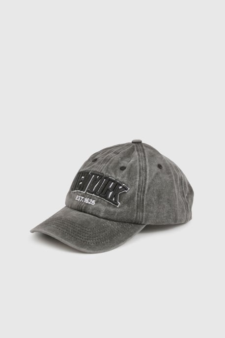 New York Slogan Cap - Image 2
