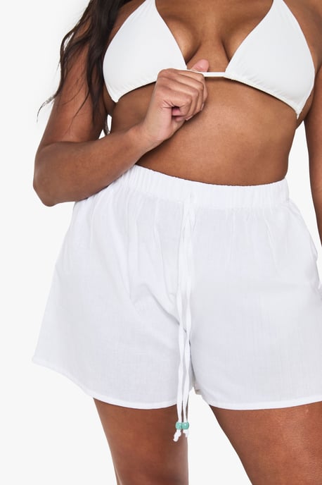 Plus Linen Beaded Beach Shorts - Image 4