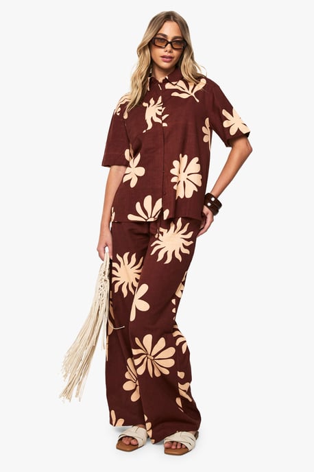 Shell Print Linen Resort Shirt - Image 3