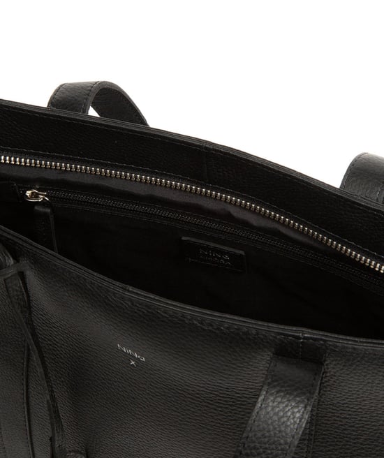 'Inês' Black Leather Handbag - Image 6