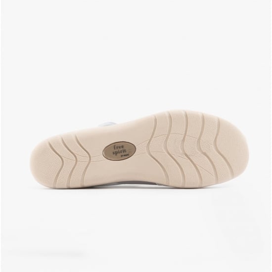 Free Spirit Cleveland Womens Sporty Shoes White - Image 4