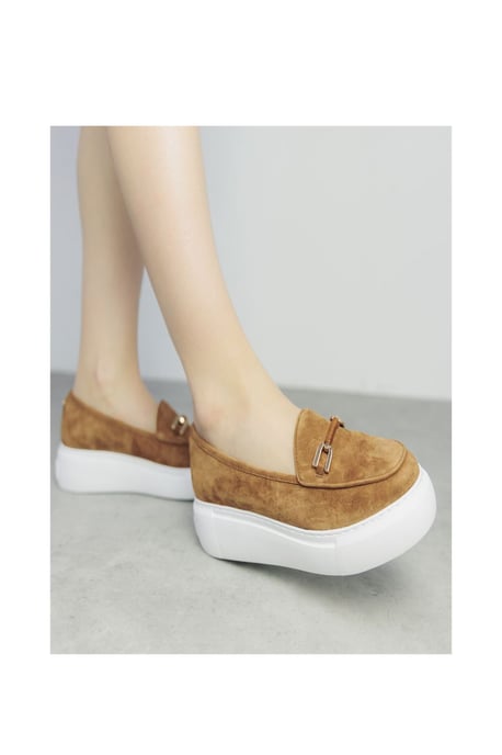 Chamomile Tan Casual - Image 2
