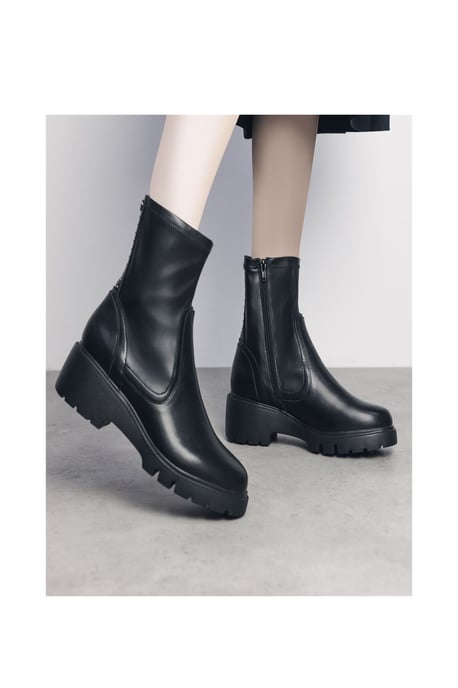 Arvert Black Boots - Image 2