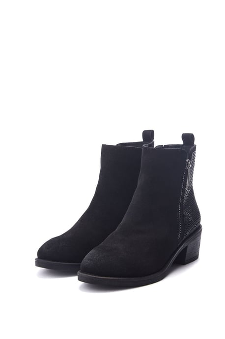 Oriane Black Boots - Image 3