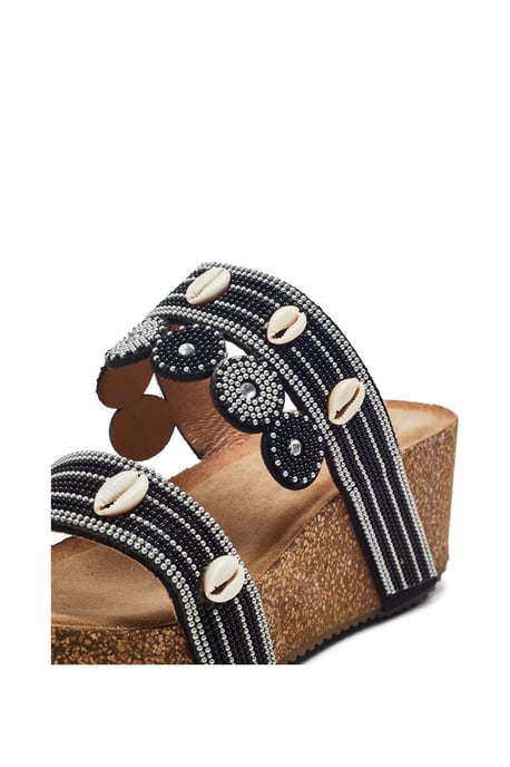 Lurina Black Sandals - Image 3