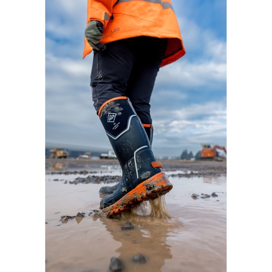 Muck Boots Grit S5 Rubber Women's Black/Orange Wellington Boots - Image 6