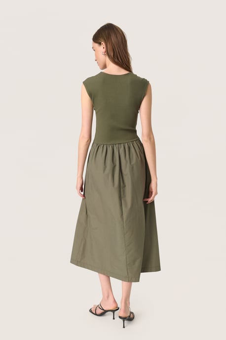 SLSimone Phoebe Dress Feminine Silhouette - Image 2