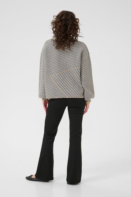 KAverana Knit Pullover Boxy fit - Image 2