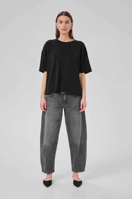 HelleMW EMB Boxy Tee Boxy fit - Image 1