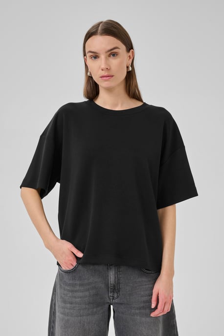 HelleMW EMB Boxy Tee Boxy fit - Image 3